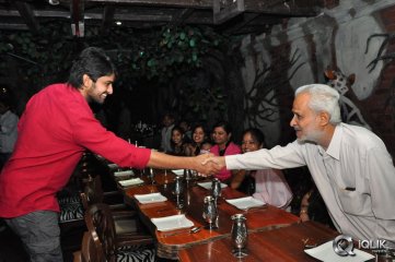 Oohalu Gusagusalaade Team Gift To Radio Mirchi Contest Winner